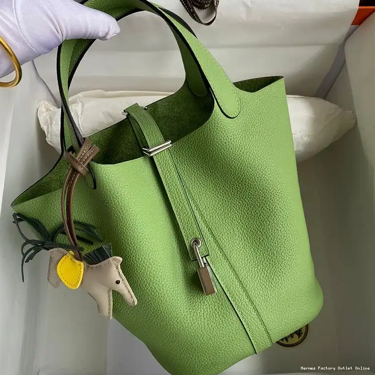 Hermes Lock Bag Leather Clemence Picotin Gold Mint In Green Hardware Palladium 0510